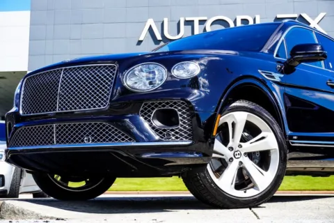 Photos of 2021 Bentley Bentayga V8 for sale in Duluth, GA at Autoplex Atlanta