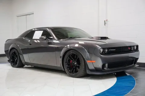 More photos of 2022 Dodge Challenger R/T Scat Pack Widebody at Autoplex Atlanta, GA