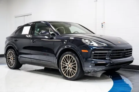 More photos of 2023 Porsche Cayenne Coupe Platinum Edition at Autoplex Atlanta, GA