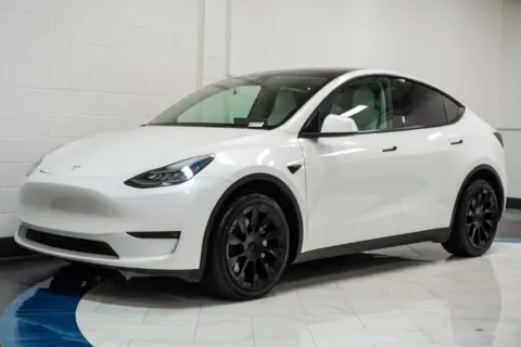 More photos of 2021 Tesla Model Y Long Range at Autoplex Atlanta, GA
