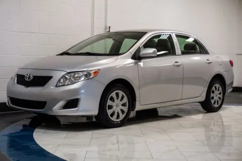 More photos of 2010 Toyota Corolla LE at Autoplex Atlanta, GA