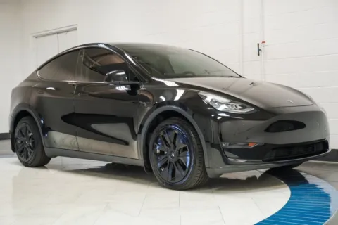 More photos of 2022 Tesla Model Y Long Range at Autoplex Atlanta, GA