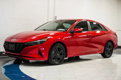 More photos of 2022 Hyundai Elantra SEL at Autoplex Atlanta, GA