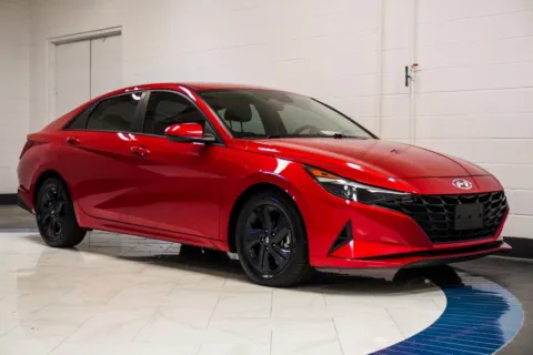 More photos of 2022 Hyundai Elantra SEL at Autoplex Atlanta, GA