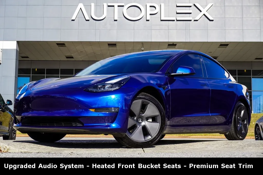 Blue 2021 Tesla Model 3 Standard Range Plus for sale in Duluth, GA