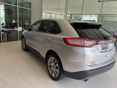 More photos of 2017 Ford Edge Titanium at Hixson Toyota, LA