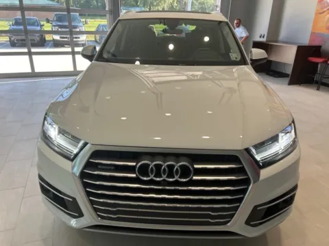 Photos of 2019 Audi Q7 55 Prestige for sale in Deridder, LA at Hixson Toyota