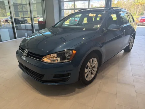 Blue 2017 Volkswagen Golf SportWagen S for sale in Deridder, LA
