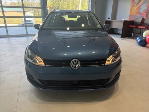 Photos of 2017 Volkswagen Golf SportWagen S for sale in Deridder, LA at Hixson Toyota