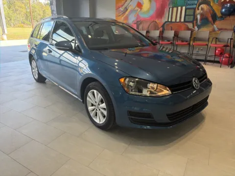 Another view of 2017 Volkswagen Golf SportWagen S for sale in Deridder, LA at Hixson Toyota