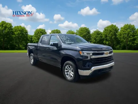 Gray 2022 Chevrolet Silverado 1500 LT for sale in Deridder, LA