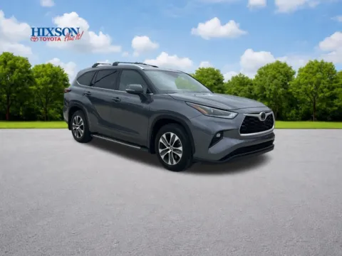 Gray 2021 Toyota Highlander XLE for sale in Deridder, LA