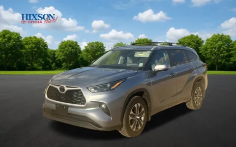 Another view of 2024 Toyota Highlander XLE for sale in Deridder, LA at Hixson Toyota