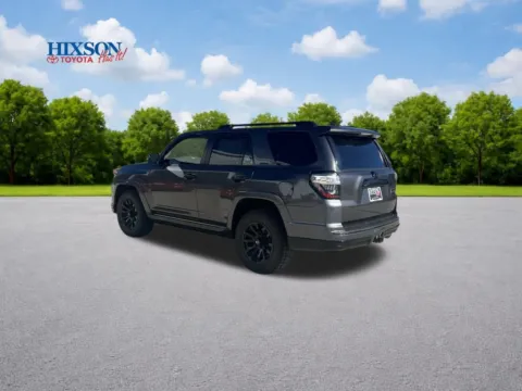 More photos of 2016 Toyota 4Runner SR5 at Hixson Toyota, LA