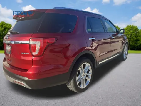 More photos of 2016 Ford Explorer Limited at Hixson Toyota, LA