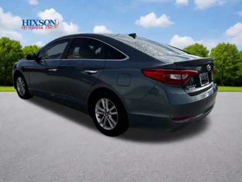 More photos of 2015 Hyundai Sonata SE at Hixson Toyota, LA