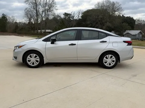 More photos of 2024 Nissan Versa 1.6 S at Hixson Toyota, LA