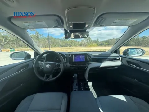 More photos of 2025 Toyota Camry LE at Hixson Toyota, LA
