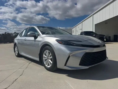 Silver 2025 Toyota Camry LE for sale in Deridder, LA