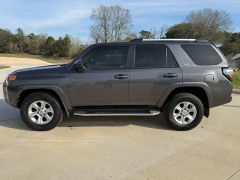 More photos of 2019 Toyota 4Runner SR5 at Hixson Toyota, LA