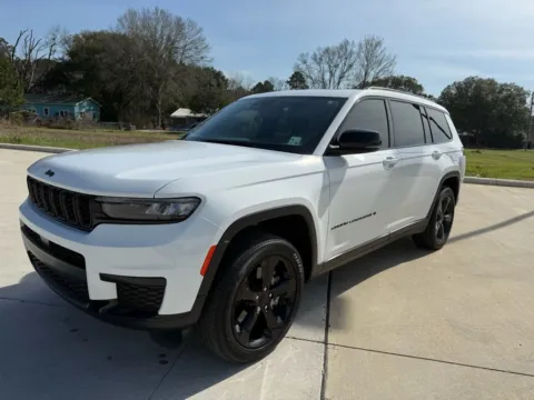 Another view of 2019 Jeep Grand Cherokee Laredo for sale in Deridder, LA at Hixson Toyota