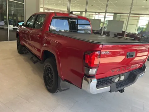 More photos of 2022 Toyota Tacoma SR5 at Hixson Toyota, LA