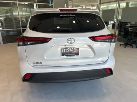 More photos of 2022 Toyota Highlander XLE at Hixson Toyota, LA