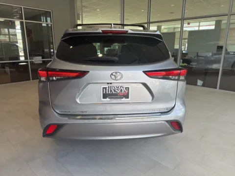 More photos of 2021 Toyota Highlander Platinum at Hixson Toyota, LA