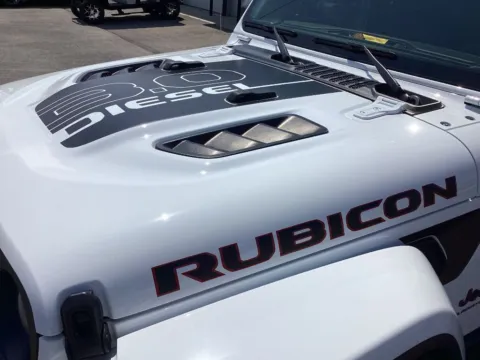 More photos of 2023 Jeep Gladiator Rubicon FarOut at Merchants Auto Group LLC, IN
