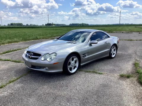 Silver 2004 Mercedes-Benz SL-Class Base (A7) for sale in Cicero, IN
