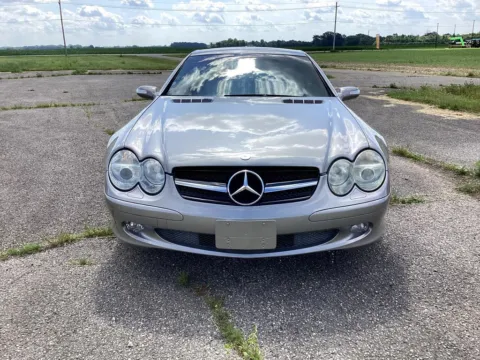 Photos of 2004 Mercedes-Benz SL-Class Base (A7) for sale in Cicero, IN at Merchants Auto Group LLC