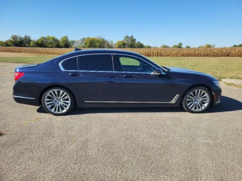 More photos of 2016 BMW 7 series 750i xDrive at Merchants Auto Group LLC, IN