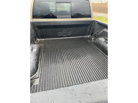 More photos of 2015 Ram 1500 Outdoorsman at Merchants Auto Group LLC, IN