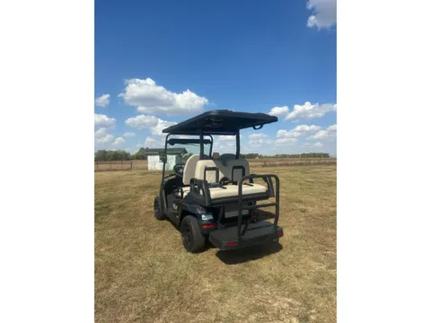 More photos of 2025 STAR EV SIRIUS 2+2 LITHIUM at Indiana Golf Carts, IN