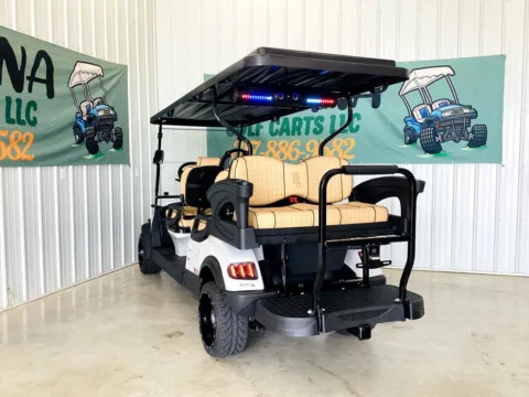 More photos of 2024 HONOR LITHIUM LSV LITHIUM at Indiana Golf Carts, IN