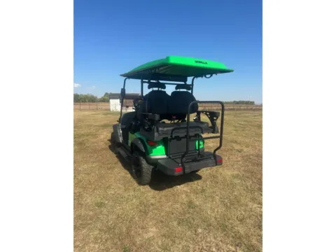 More photos of 2025 GORILLA EV G4L LITHIUM at Indiana Golf Carts, IN
