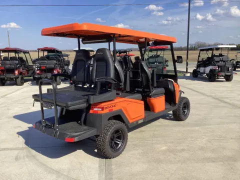 More photos of 2025 Bintelli BEYOND 6L LITHIUM at Indiana Golf Carts, IN