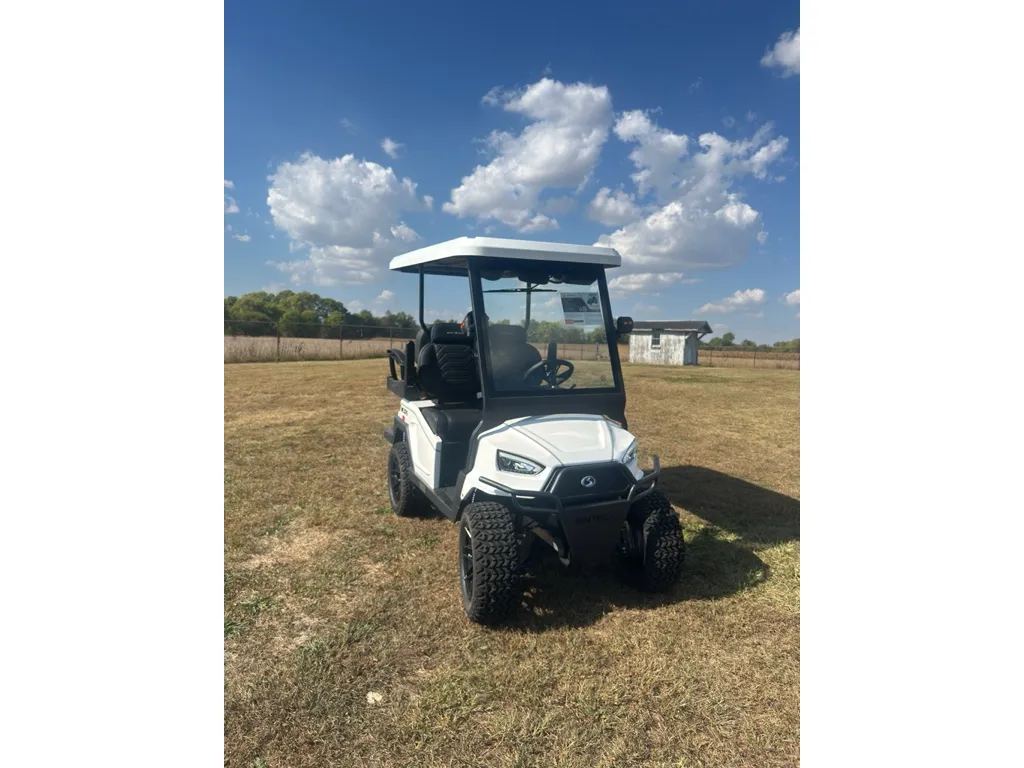 White 2025 Bintelli NEXUS 4L LITHIUM GEN 2 for sale in Cicero, IN