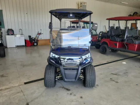 Photos of 2025 EPIC E40FX LITHIUM for sale in Cicero, IN at Indiana Golf Carts