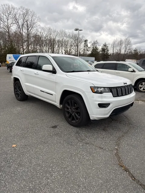White 2018 Jeep Grand Cherokee Altitude for sale in Eden, NC