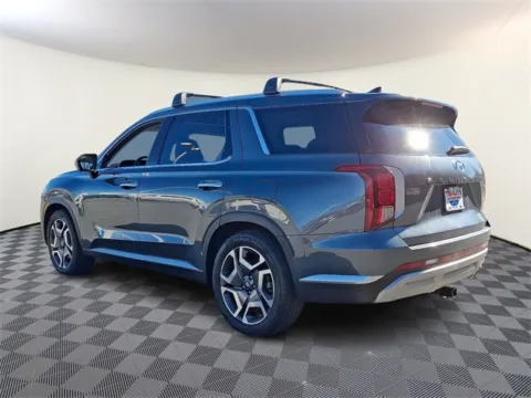 More photos of 2023 Hyundai Palisade SEL at Tri-City KIA, NC