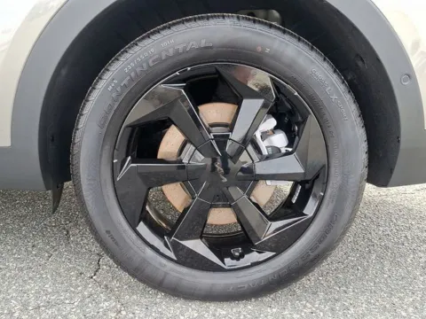 More photos of 2026 Kia Sorento Hybrid X-Line SX Prestige at Tri-City KIA, NC