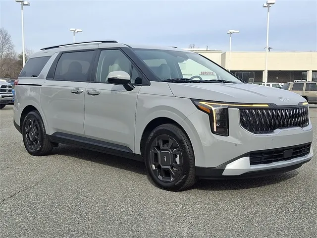 2026 Kia Carnival EX's photo