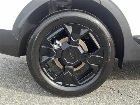 More photos of 2026 Kia Sportage Hybrid X-Line at Tri-City KIA, NC