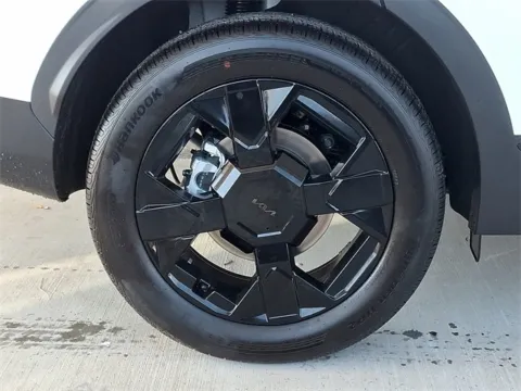 More photos of 2026 Kia Sportage Hybrid X-Line at Tri-City KIA, NC