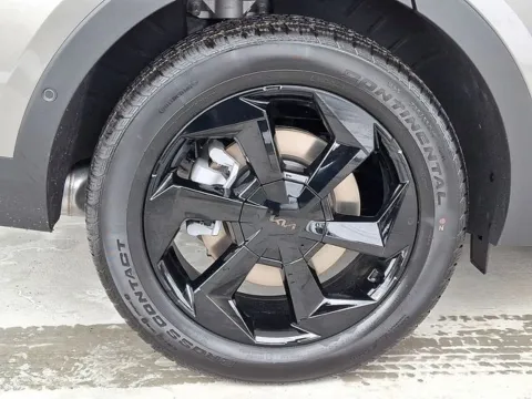 More photos of 2026 Kia Sorento Hybrid X-Line SX Prestige at Tri-City KIA, NC