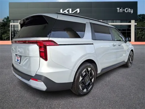 More photos of 2026 Kia Carnival EX at Tri-City KIA, NC