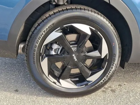 More photos of 2026 Kia Sorento Hybrid EX at Tri-City KIA, NC