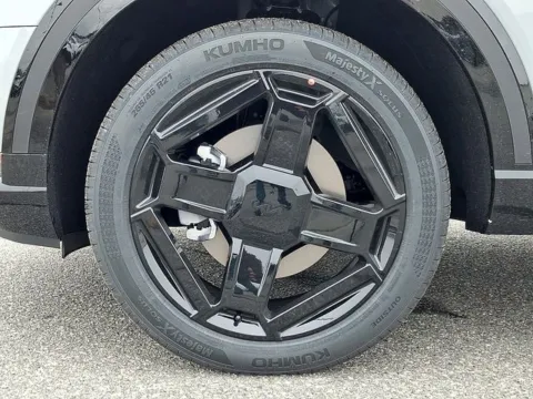 More photos of 2027 Kia Telluride X-Line EX at Tri-City KIA, NC