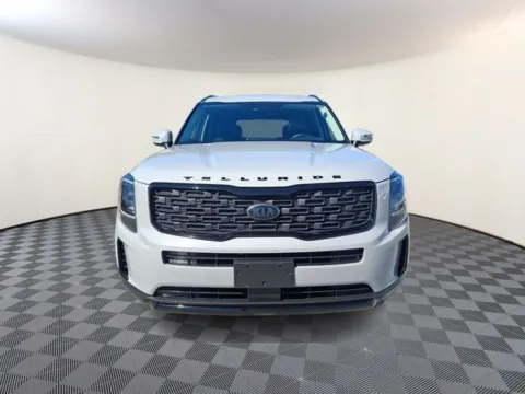 Photos of 2021 Kia Telluride EX for sale in Eden, NC at Tri-City KIA